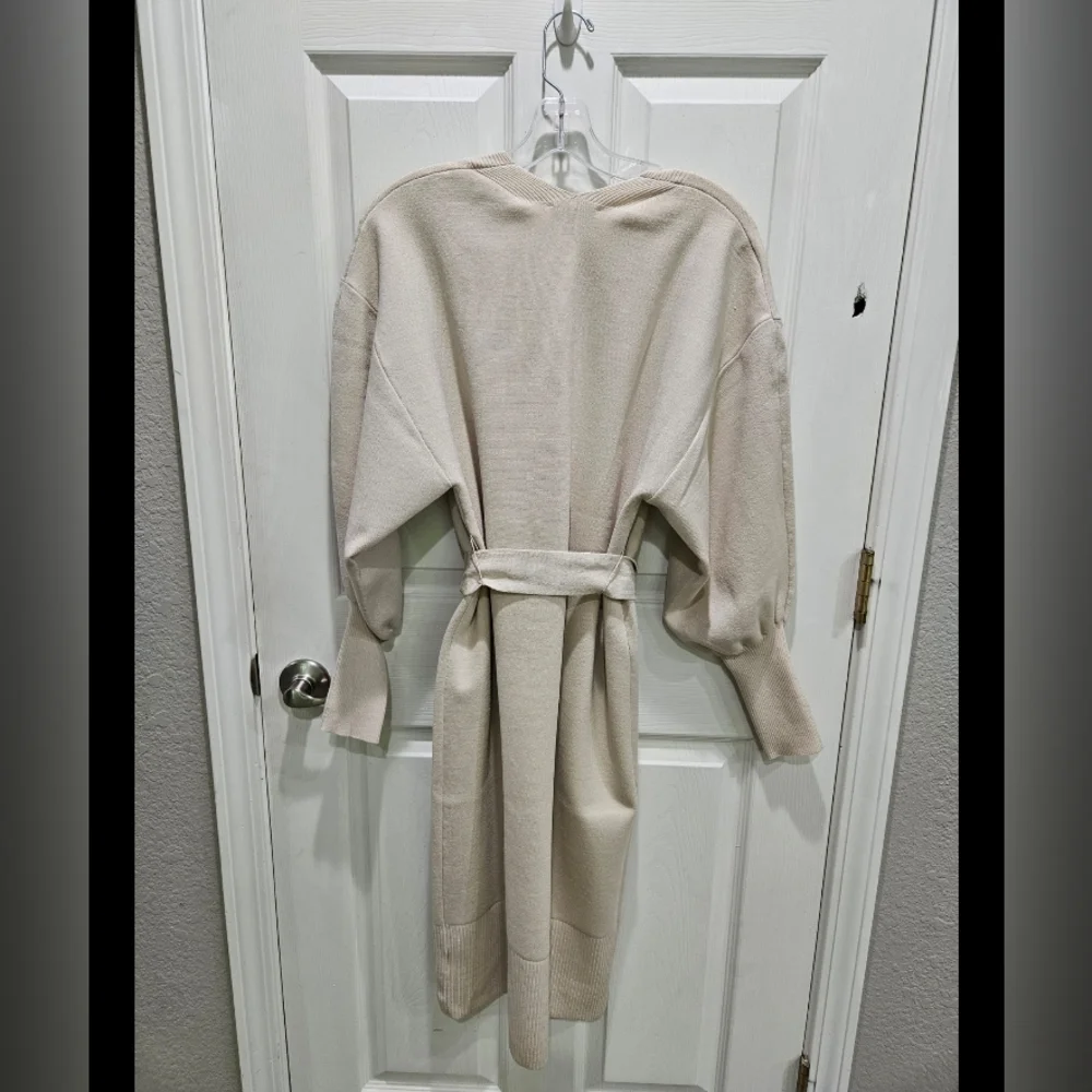 NWT Express Cream Belted Cardigan XS - Picture 9 of 9